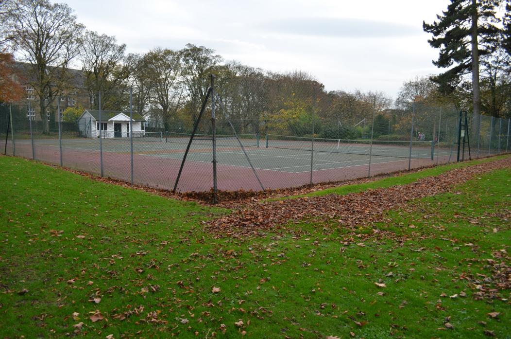 HAVE A GO: Barnard castle Tennis Club aims to get more people playing