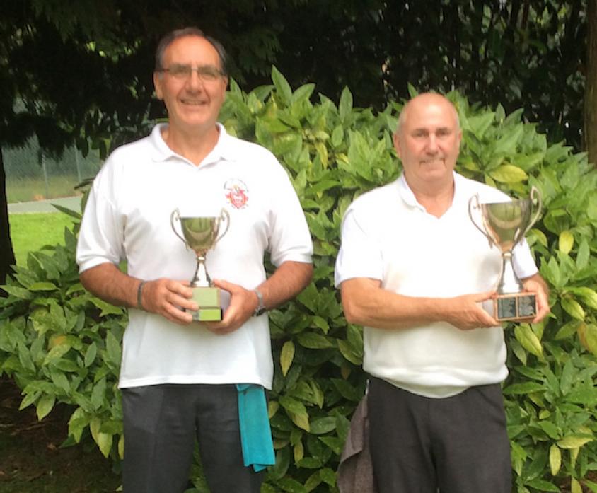 CLOSE CALL: Tony Hudspeth, right, defeated Angus Down in an extra end to win the JL Metcalfe Singles competition