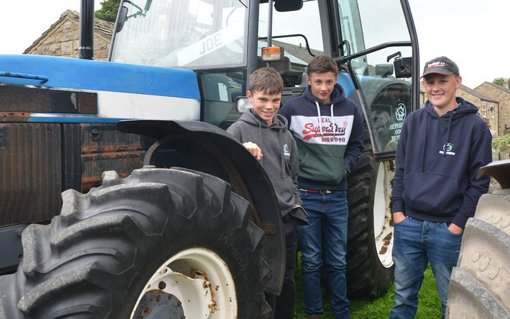 Bowes tractor rally 'best in the country' - Country Life - Teesdale Mercury