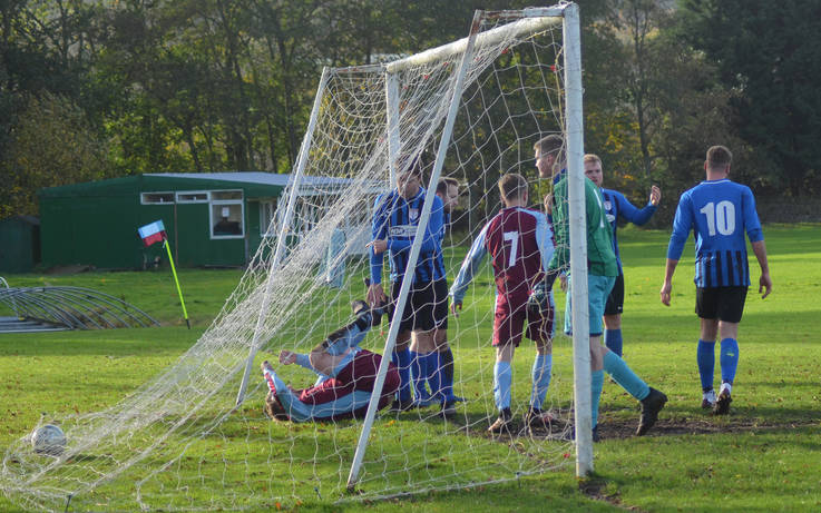 Football round-up: Wanderers through tolast 32 of County Cup